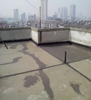 镇江漏水维修 楼顶漏水是什么原因，楼顶漏水维修方法是什么?